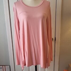 Bobeau Pink Long Sleeve Tee.